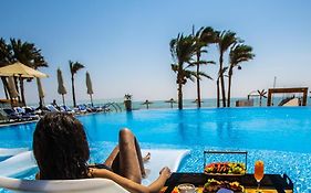 منتجع وفيلات كانكون العين السخنة